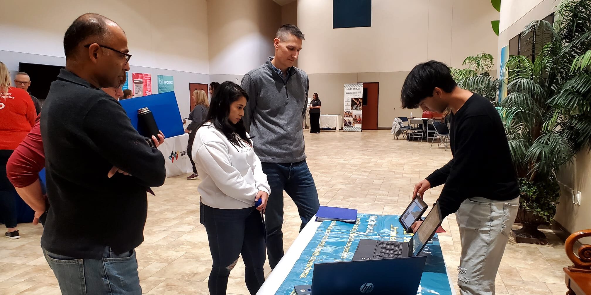 WhatsApp Image 2022-12-18 at 9.12.42 PM